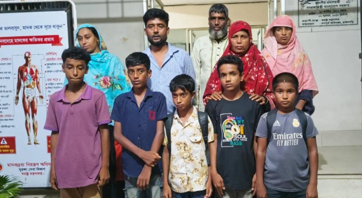 কৌতূহলের বশে বাড়ি থেকে বেরিয়ে দৌলতদিয়ায় গেল ৫ শিশু, অতঃপর...