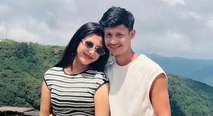 ‘ওরা আমাকে মেরে ফেলবে মা’, রাতে ফোনের পর ভোরে তরুণীর মরদেহ উদ্ধার