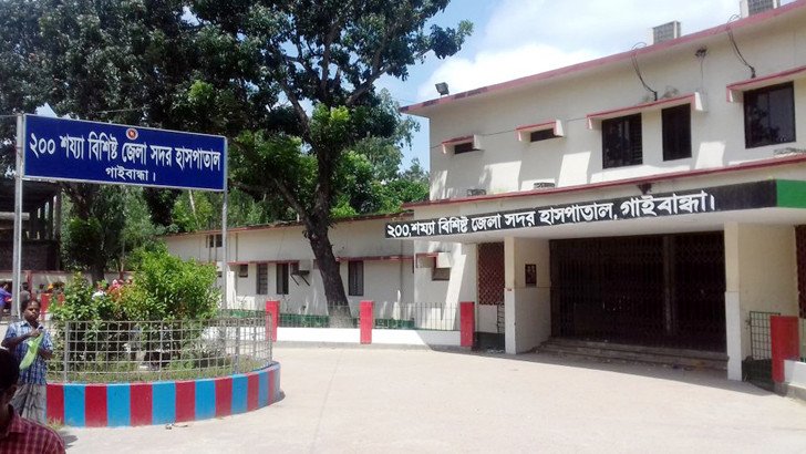 গাইবান্ধায় কুকুরের কামড়ে হাসপাতালে নেওয়ার পথেই শিশুর মৃত্যু