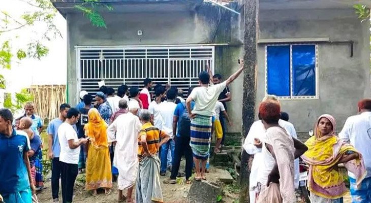 প্রবাসীর স্ত্রীর ভাড়া বাসা থেকে বিশ্ববিদ্যালয় ছাত্রের ঝুলন্ত মরদেহ উদ্ধার