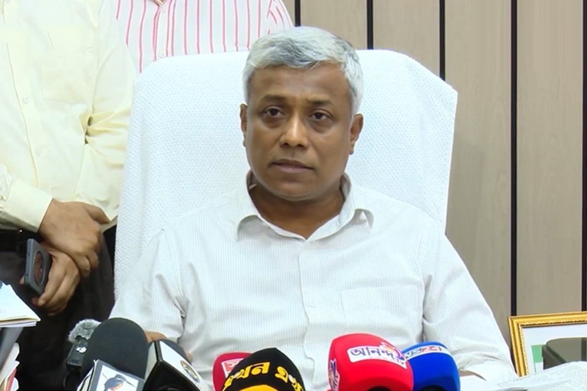 বাংলাদেশে তেলের দাম কম ছিল, পাচার ঠেকাতেই দাম বাড়ানো হয়েছে: জ্বালানি প্রতিমন্ত্রী