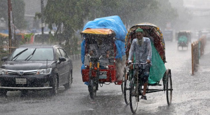চার বিভাগে ভারী বৃষ্টির সম্ভাবনা, বাড়তে পারে নদ-নদীর পানি