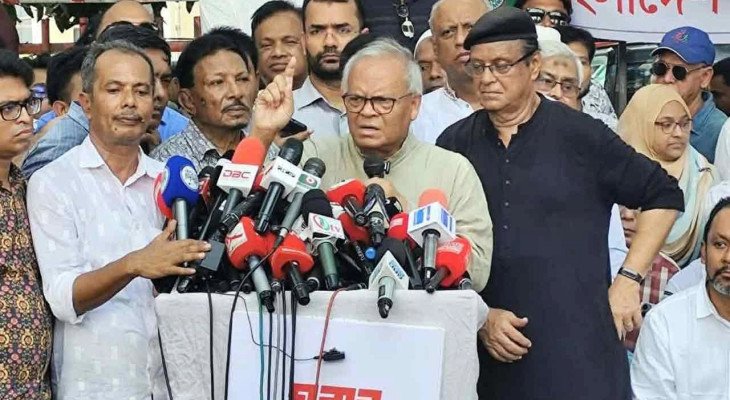 প্রধানমন্ত্রী ব্রিকসে না যাওয়ায় বিদ্যুৎ বন্ধ করে দিয়েছিল আদানি: রিজভী