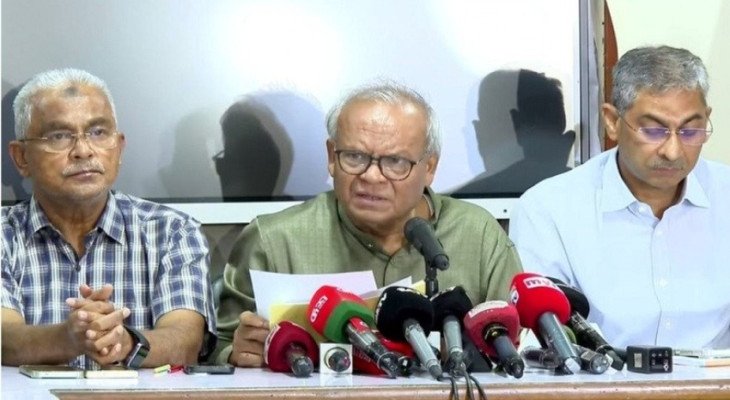 অন্য দেশের তুলনায় বাংলাদেশে তেলের দাম অনেক কম: দাবি রিজভীর