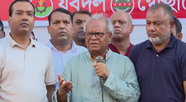 শেখ হাসিনাকে রাজনৈতিকভাবে পুনর্বাসনে ষড়যন্ত্র করা হচ্ছে: রিজভী