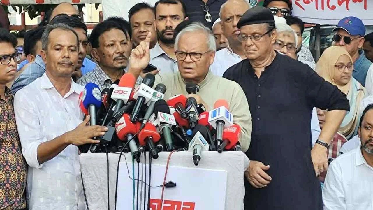 প্রধানমন্ত্রী ব্রিকসে না যাওয়ায় বিদ্যুৎ বন্ধ করে দিয়েছিল আদানি: রিজভী