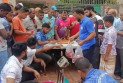 সিরাজগঞ্জে ন্যায্যমূল্যে গরুর মাংস বিক্রি, ব্যতিক্রমী উদ্যোগ আব্দুস সাত্তার ফাউন্ডেশনের