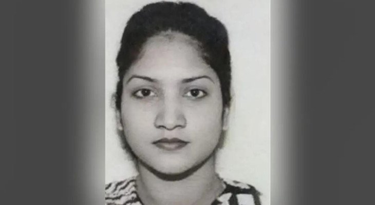 বনশ্রীতে বাসের সঙ্গে মোটরসাইকেলের সংঘর্ষ, প্রাণ গেল শিক্ষিকার