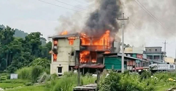 উখিয়ায় রিসোর্টে আগুনে নিহত ১০ জনের পরিচয় শনাক্তে ভরসা ডিএনএ পরীক্ষা
