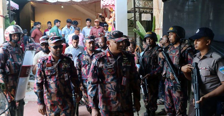 দুর্গাপূজায় বান্দরবানে ১২ প্লাটুন বিজিবি মোতায়েন