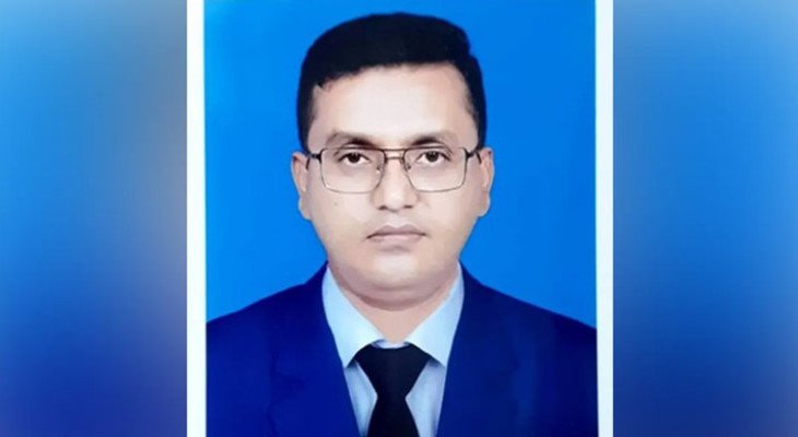 প্রশ্নফাঁসের অভিযোগে সিরাজগঞ্জ থেকে ঢাকায় বদলি খাদ্য নিয়ন্ত্রক হারুন অর রশিদ