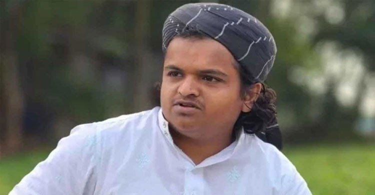 সোনারগাঁয়ে ডাকাতের কবলে রফিকুল ইসলাম মাদানী, অল্পের জন্য রক্ষা