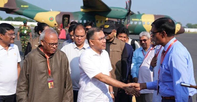 পূজামণ্ডপ পরিদর্শন ও জনসভায় যোগ দিতে রাজশাহীতে প্রধানমন্ত্রী তারেক রহমান