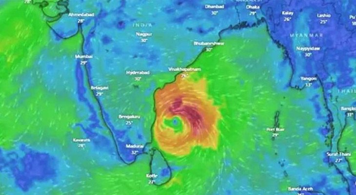 ধেয়ে আসছে ঘূর্ণিঝড় ‘অর্ণব’, বিপাকে পড়তে পারে যেসব এলাকার মানুষ