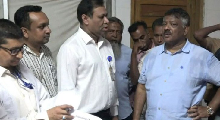 হাসপাতালে দেরিতে উপস্থিতি, চিকিৎসকদের বিরুদ্ধে শাস্তিমূলক ব্যবস্থার আহ্বান হুইপ দুলুর