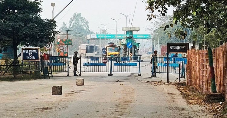 দুর্গাপূজায় ৭ দিন বন্ধ বুড়িমারী স্থলবন্দর, স্বাভাবিক থাকবে যাত্রী পারাপার