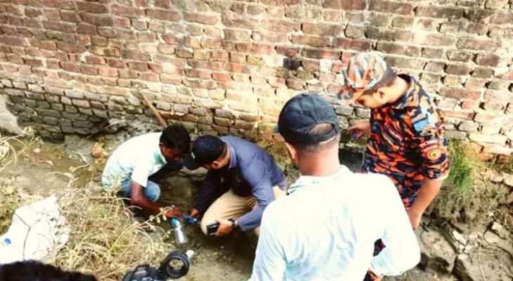 উখিয়ায় ৪০ ঘণ্টা ধরে জ্বলছে গ্যাসের আগুন, ঝুঁকি এড়াতে ১৫ কিলোমিটার এলাকায় বিদ্যুৎ বন্ধ