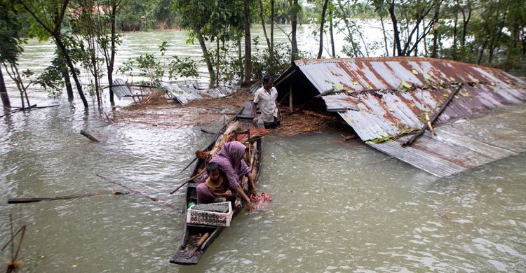 জলবায়ু পরিবর্তনে বাস্তুচ্যুতির ঝুঁকিতে বাংলাদেশের ৭.৫ শতাংশ মানুষ: এডিবি