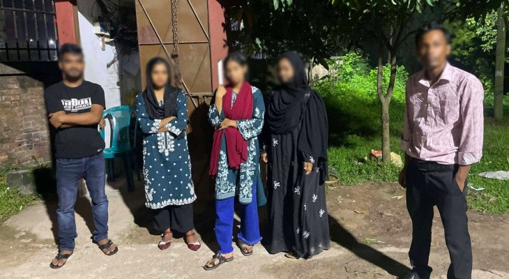 জাহাঙ্গীরনগর বিশ্ববিদ্যালয়ের জঙ্গল থেকে তিন নারীসহ আটক ৫