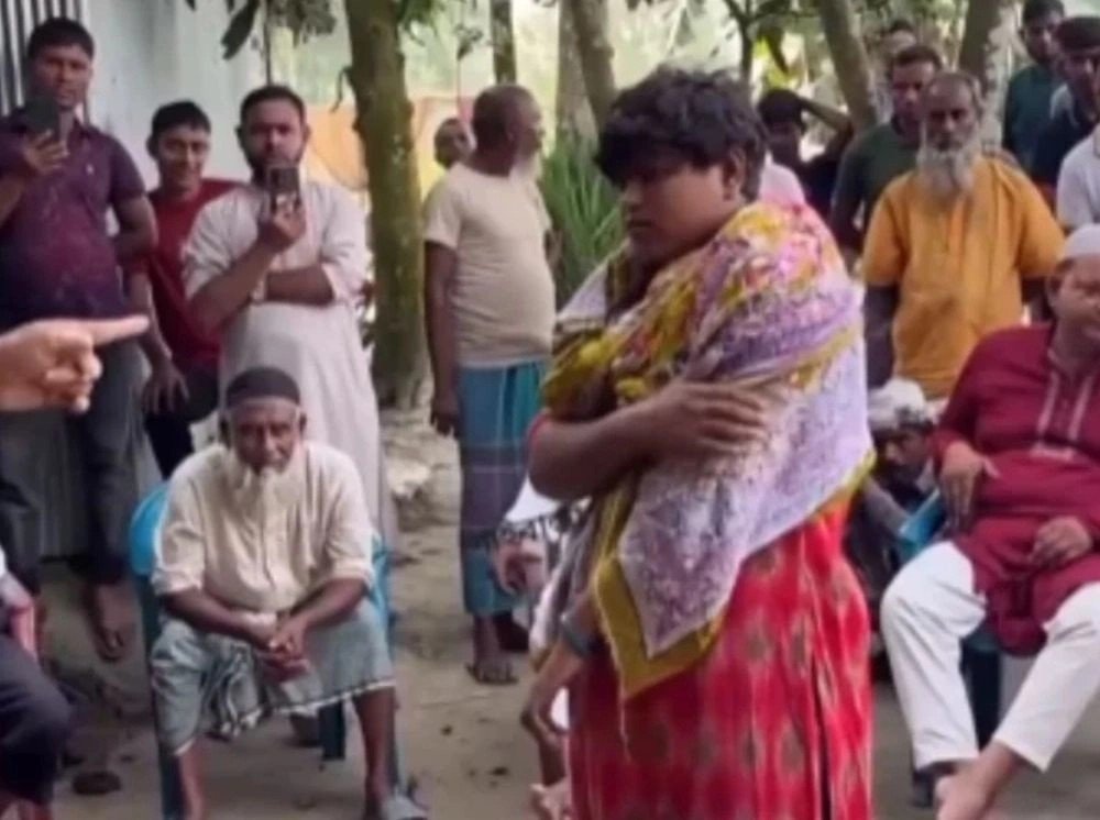ছেলে সেজে বিয়ে, পাঁচ মাস সংসারের পর জানা গেল স্বামী আসলে ‘মেয়ে’