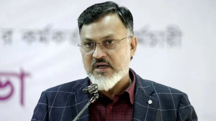 ‘জুলাই অভ্যুত্থানে সবচেয়ে বেশি অবদান খালেদা জিয়ার, মেট্রোর পিলারে হবে গ্রাফিতি’
