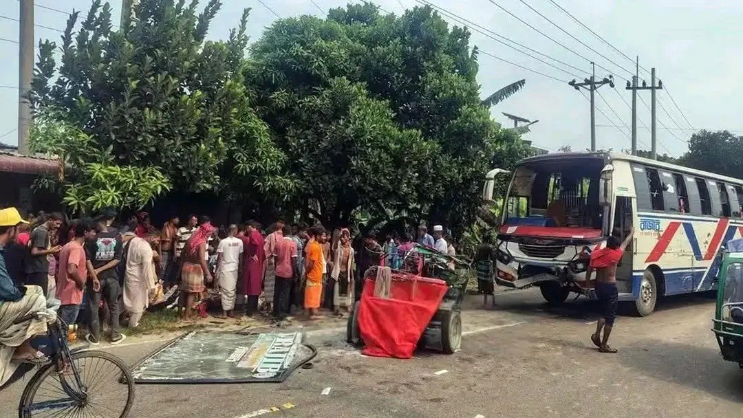 ময়মনসিংহে বাস ও সিএনজির সংঘর্ষে শিশুসহ নিহত ৭