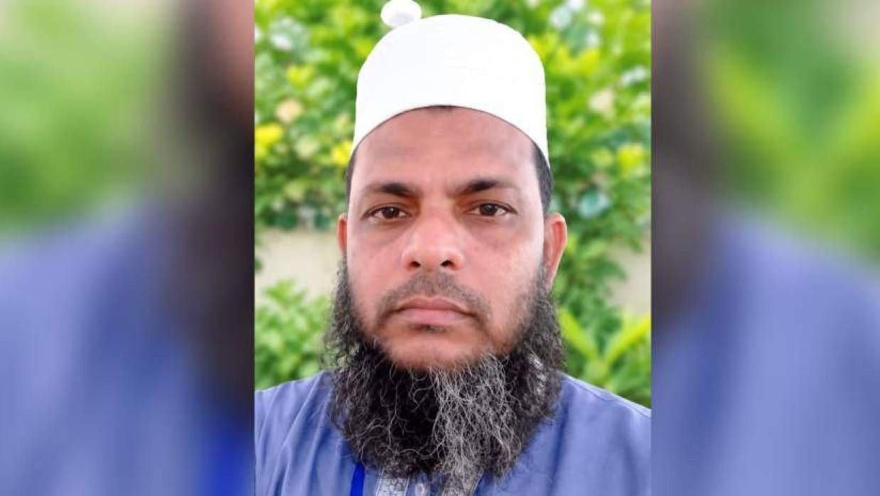 মাদ্রাসা প্রতিষ্ঠার স্বপ্ন অধরাই রইল, ঈশ্বরদীতে গাছচাপায় ইমামের মৃত্যু