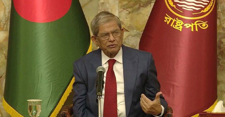 ব্যবসা-বাণিজ্যে এগিয়ে আসতে তরুণদের প্রতি আহ্বান রাষ্ট্রপতির