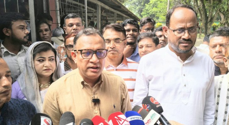 ১৭ বছর বন্ধ থাকা পাট ক্রয়কেন্দ্র চালুর চেষ্টা চলছে: বস্ত্র ও পাট প্রতিমন্ত্রী