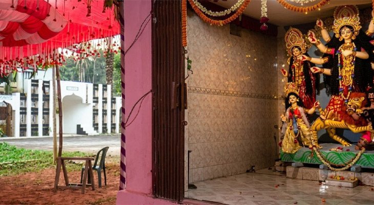 টাঙ্গাইলে একই উঠানে মসজিদ-মন্দির, ধর্মীয় সম্প্রীতির অনন্য উদাহরণ