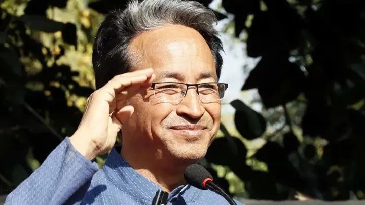 আটক নেতাদের মুক্তি না দিলে অনশন বা পদযাত্রার ঘোষণা ওয়াংচুকের