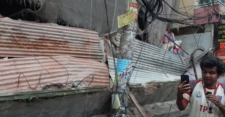 wall3.jpg