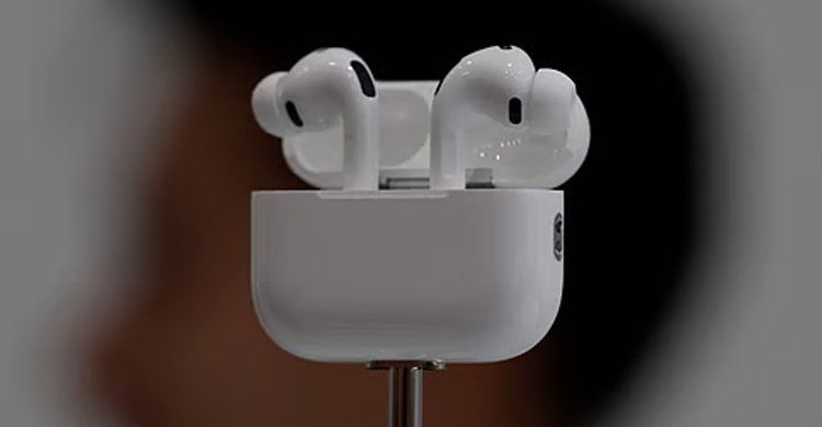 iphone-3-Dhaka Prokah News-10-09-2025.jpg