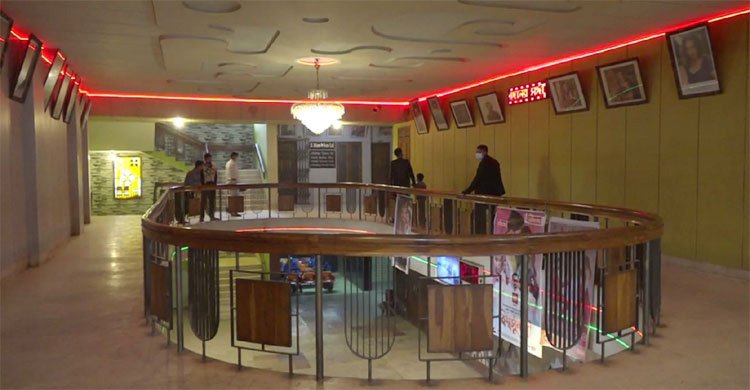 monihar cinemahall2_Dhakaprokash.jpg