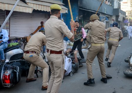 india_protest3_Dhakaprokash.jpg