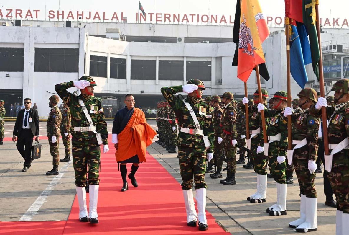bhutan_pm2_Dhakaprokash.jpg