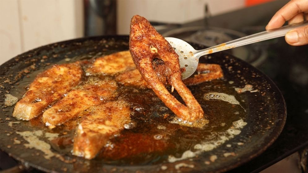 cooking1_Dhakaprokash.jpg