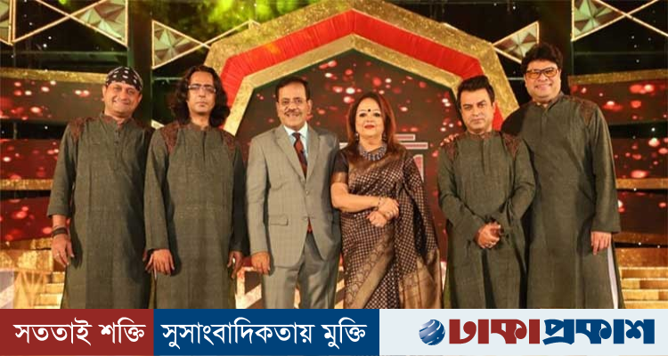 হানিফ সংকেতের সুরে গাইলেন তারা